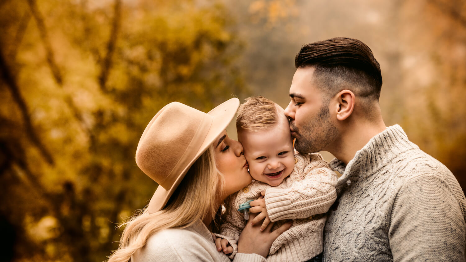Familienbilder mit der Familie Maric im Herbst Familienbilder mit der Familie Maric im Herbst
